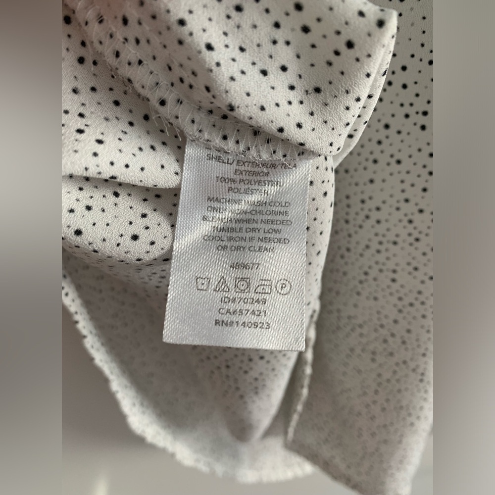 LOFT Black and White Polka Dot Blouse - Picture 5 of 7